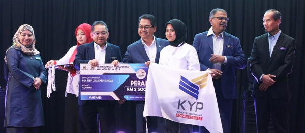 MAJLIS PENYAMPAIAN PINGAT BAGI PERTANDINGAN KEMAHIRAN WORLDSKILLS MALAYSIA 2022